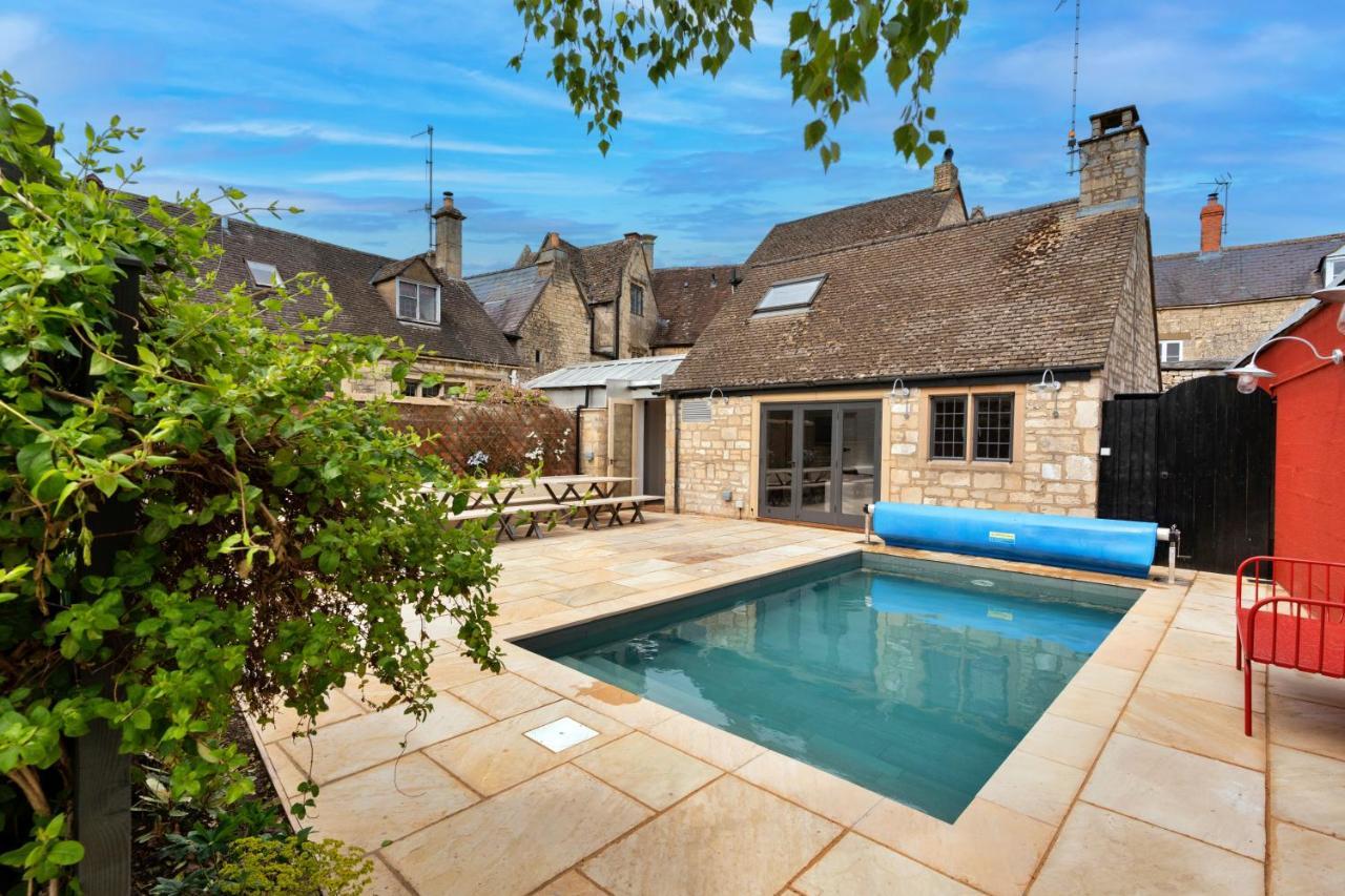 Finest Retreats - Arc Painswick Villa Exterior photo
